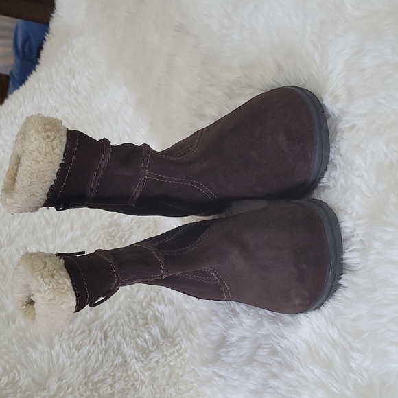 Clark's Suede Faux Fur Winter boots - Picture 2 of 9